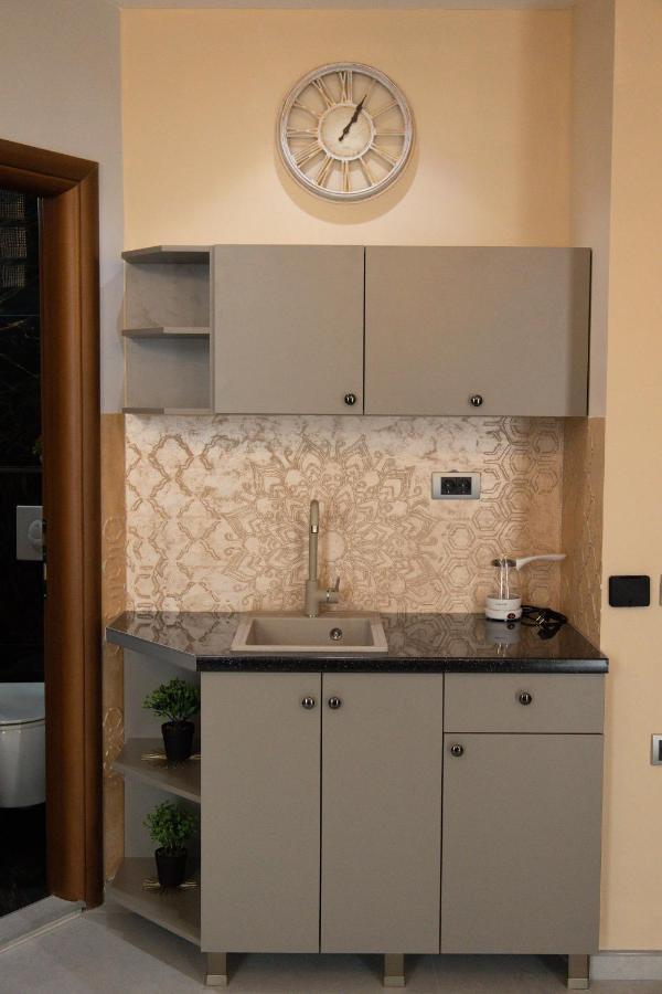All Elevens 11 Apartments บิโตลา ภายนอก รูปภาพ