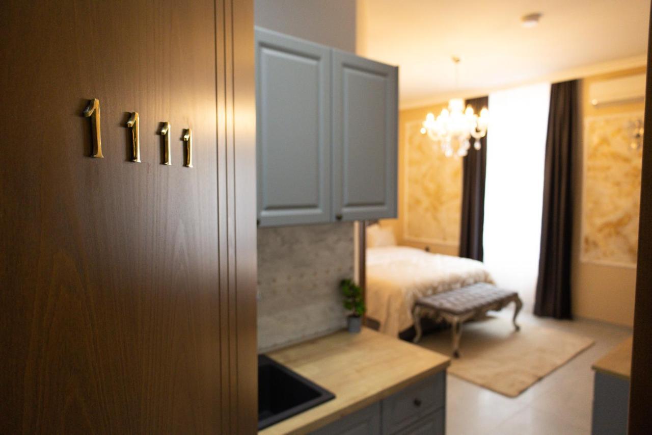 All Elevens 11 Apartments บิโตลา ภายนอก รูปภาพ